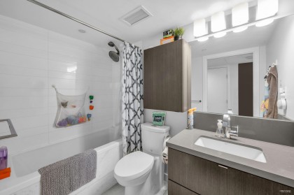 Photo 4 at 1605 - 8189 Cambie Street, Marpole, Vancouver West