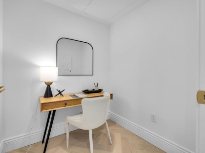 Photo 17 at 203 - 2096 W 47th Avenue, Kerrisdale, Vancouver West