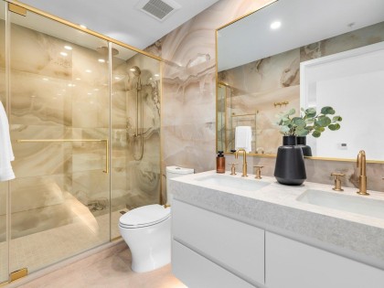 Photo 14 at 203 - 2096 W 47th Avenue, Kerrisdale, Vancouver West