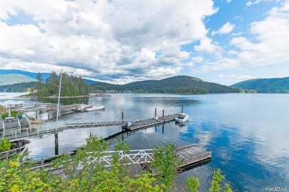 Photo 20 at 4541 Stonehaven Avenue, Deep Cove, North Vancouver