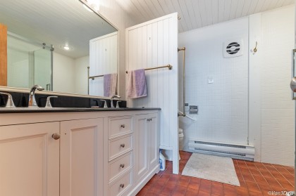 Photo 10 at 4541 Stonehaven Avenue, Deep Cove, North Vancouver