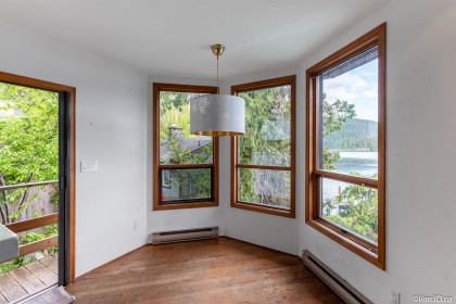 Photo 15 at 4541 Stonehaven Avenue, Deep Cove, North Vancouver