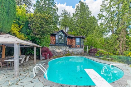 Photo 19 at 4541 Stonehaven Avenue, Deep Cove, North Vancouver