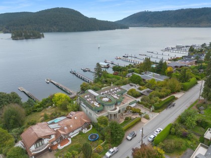 Photo 39 at 828 Beachview Drive, Dollarton, North Vancouver