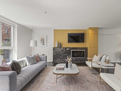 Photo 5 at 215 - 1961 Collingwood Street, Kitsilano, Vancouver West