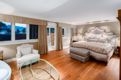 Photo 9 at 4778 Drummond Drive, Point Grey, Vancouver West