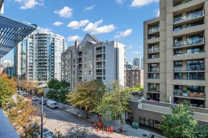 Photo 10 at 513 - 1283 Howe Street, Downtown VW, Vancouver West