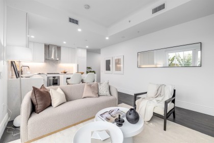 Photo 8 at 404 - 2096 W 47th Avenue, Kerrisdale, Vancouver West