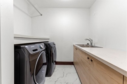 Photo 10 at 2001 - 1239 W Georgia Street, Coal Harbour, Vancouver West