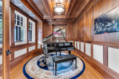 Photo 3 at 2937 W 45th Avenue, Kerrisdale, Vancouver West