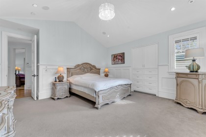 Photo 9 at 2937 W 45th Avenue, Kerrisdale, Vancouver West