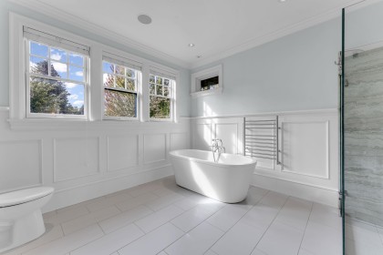 Photo 10 at 2937 W 45th Avenue, Kerrisdale, Vancouver West