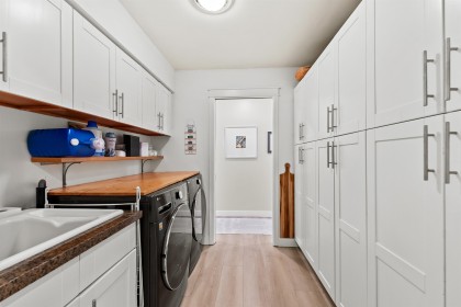 Photo 7 at 8 Halss Crescent, University VW, Vancouver West