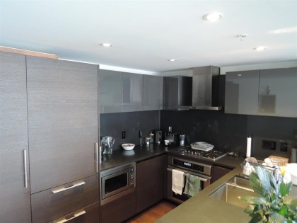 Photo 5 at 704 - 1571 W 57th Avenue, South Granville, Vancouver West