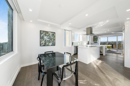 Photo 13 at 1001 - 845 Chilco Street, West End VW, Vancouver West