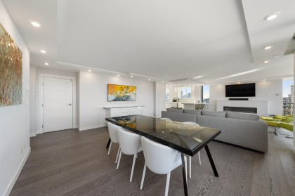 Photo 12 at 1001 - 845 Chilco Street, West End VW, Vancouver West