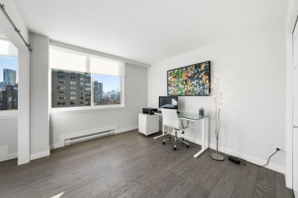 Photo 26 at 1001 - 845 Chilco Street, West End VW, Vancouver West