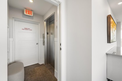 Photo 5 at 1001 - 845 Chilco Street, West End VW, Vancouver West