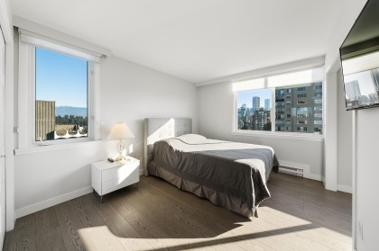 Photo 24 at 1001 - 845 Chilco Street, West End VW, Vancouver West