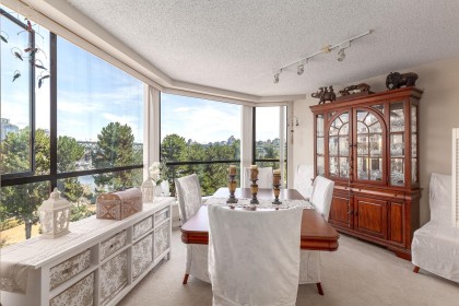 Photo 6 at 411 - 1450 Pennyfarthing Drive, False Creek, Vancouver West