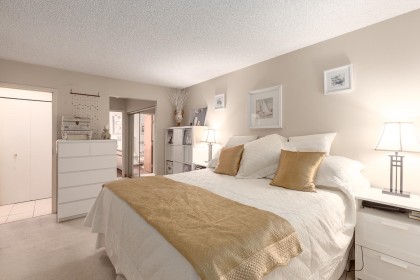 Photo 15 at 411 - 1450 Pennyfarthing Drive, False Creek, Vancouver West