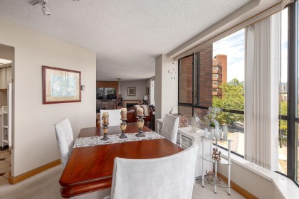 Photo 4 at 411 - 1450 Pennyfarthing Drive, False Creek, Vancouver West