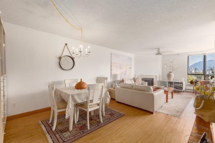 Photo 8 at 1003 - 1450 Pennyfarthing Drive, False Creek, Vancouver West