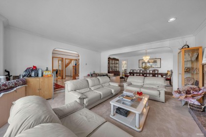 Photo 9 at 426 W 44th Avenue, Oakridge VW, Vancouver West