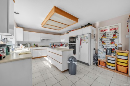 Photo 19 at 426 W 44th Avenue, Oakridge VW, Vancouver West