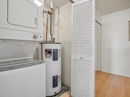 Photo 17 at 412 - 518 W 14th Avenue, Fairview VW, Vancouver West