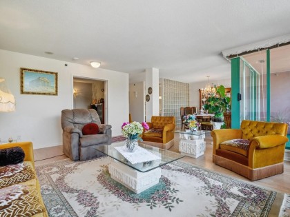 Photo 5 at 412 - 518 W 14th Avenue, Fairview VW, Vancouver West