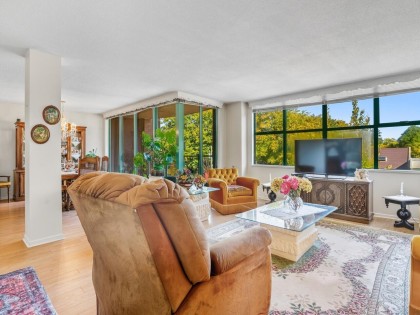 Photo 4 at 412 - 518 W 14th Avenue, Fairview VW, Vancouver West