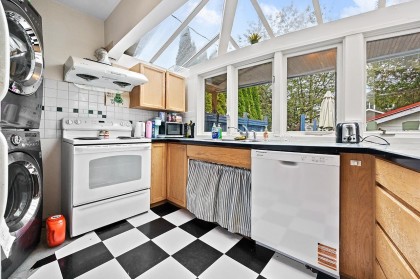 Photo 13 at 3825 W 31st Avenue, Dunbar, Vancouver West