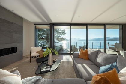 Photo 7 at 8885 Lawrence Way, Howe Sound, West Vancouver