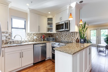 Photo 1 at 5 - 890 Broughton Street, West End VW, Vancouver West