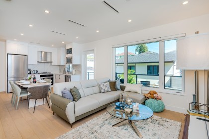 Photo 2 at 1 - 8182 Cartier Street, Marpole, Vancouver West