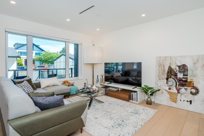 Photo 3 at 1 - 8182 Cartier Street, Marpole, Vancouver West