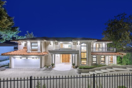 Photo 2 at 618 Hawstead Place, British Properties, West Vancouver