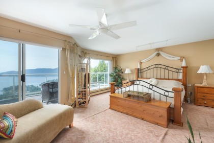 Photo 21 at 4729 Woodburn Road, Cypress Park Estates, West Vancouver