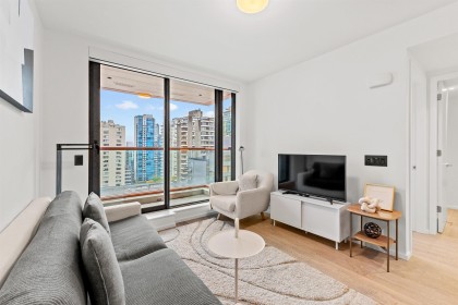 Photo 11 at 1304 - 1482 Robson Street, West End VW, Vancouver West