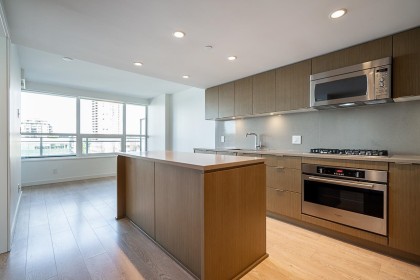 Photo 6 at 306 - 125 E 14th Street, Central Lonsdale, North Vancouver