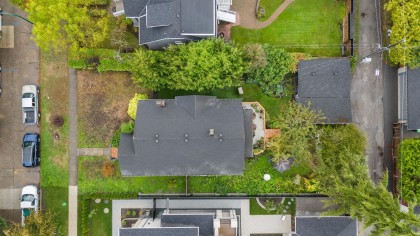 Photo 3 at 2027 W 44th Avenue, Kerrisdale, Vancouver West