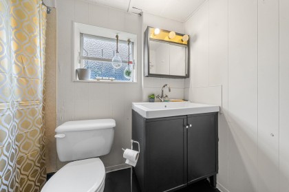 Photo 18 at 2027 W 44th Avenue, Kerrisdale, Vancouver West