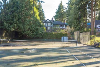 Photo 9 at 4777 W 2nd Avenue, Point Grey, Vancouver West