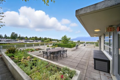 Photo 32 at 404 - 3595 W 18th Avenue, Dunbar, Vancouver West