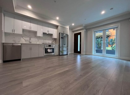 Photo 3 at 38 - 7567 Oak Street, South Granville, Vancouver West