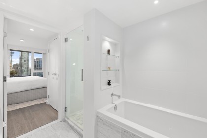 Photo 27 at 2208 - 1111 Richards Street, Downtown VW, Vancouver West