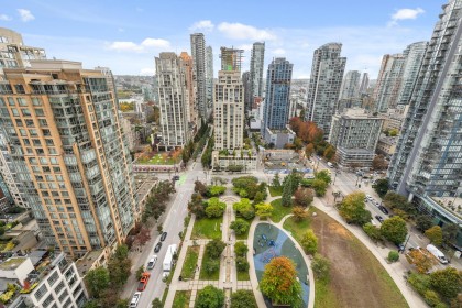 Photo 29 at 2208 - 1111 Richards Street, Downtown VW, Vancouver West