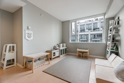 Photo 16 at 301 - 505 W 30th Avenue, Cambie, Vancouver West