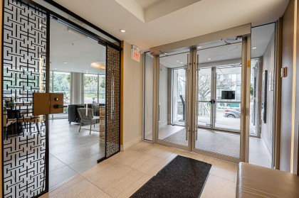 Photo 7 at 301 - 505 W 30th Avenue, Cambie, Vancouver West